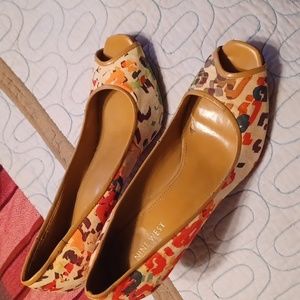9 West, Sz 10, floral high heel pumps. Worn